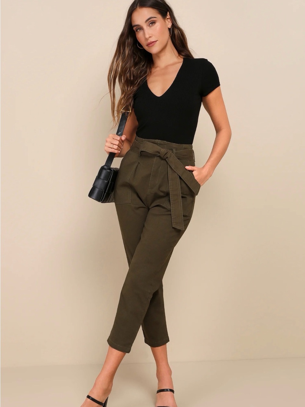 Lulu's Olive Tie-Waist Cropped Pants